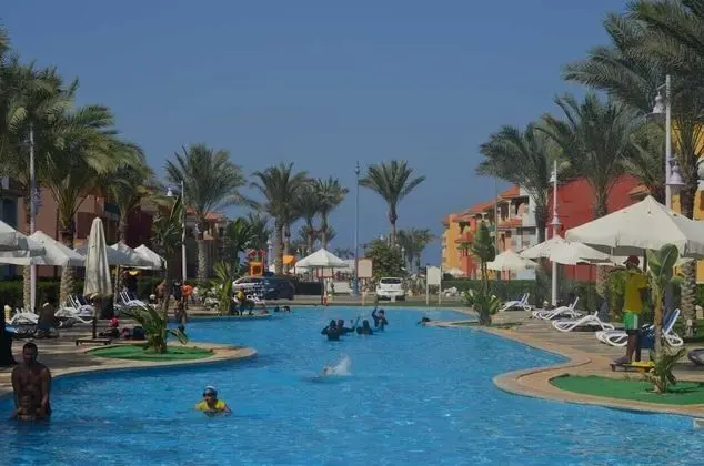Porto Matrouh Chalets - Havuz