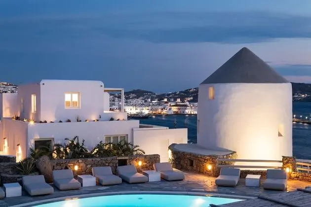 Porto Mykonos Hotel