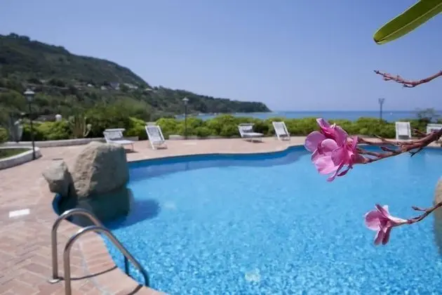 Hotel Porto Pirgos - Havuz