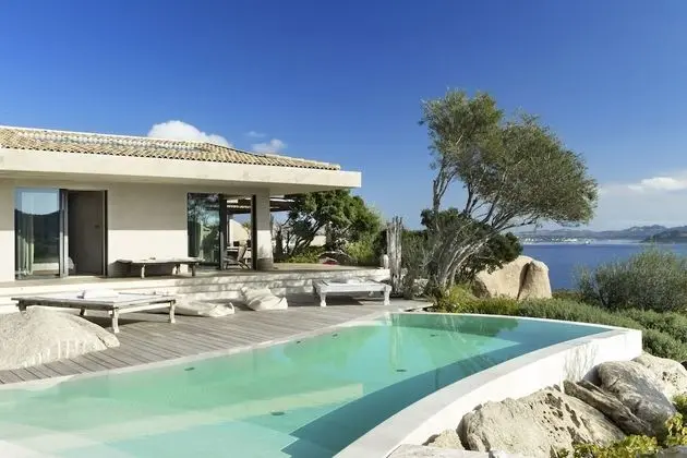 Villa in Porto Rafael, Design, Infinity Pool, Panoramic Sea View, Privacy