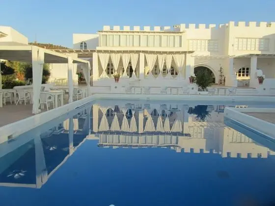 Porto Scoutari Romantic Hotel - Havuz
