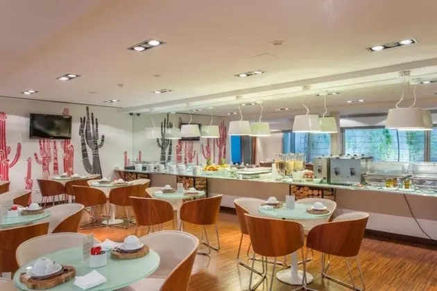 Porto Trindade Hotel - Yeme / İçme