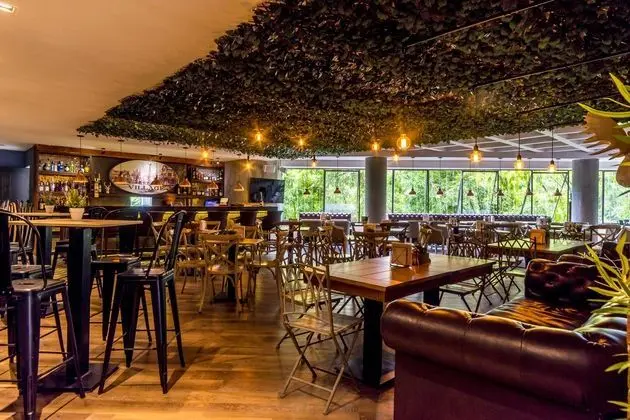 Porton Medellin - Bar