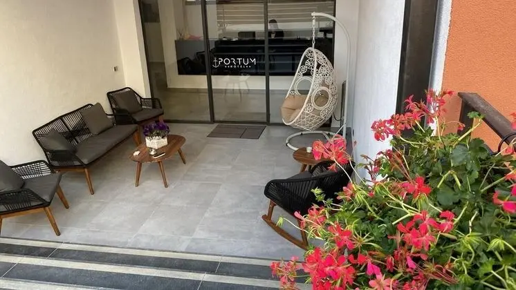 HOTEL PORTUM