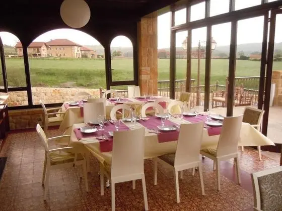 Posada La Torre de los Isla & Spa - Yerinde Yemek