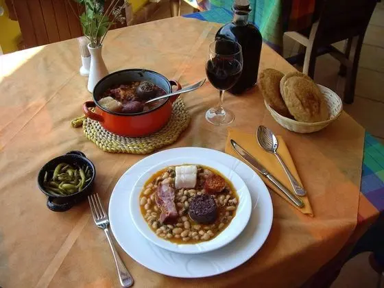 Posada La Vieja Escuela - Yerinde Yemek