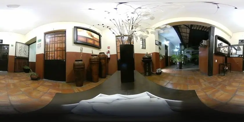Posada Hotel Punto Guadalajara - Lobi