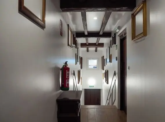 Posada y Apartamentos Trebuesto de Guriezo - İç Mekan