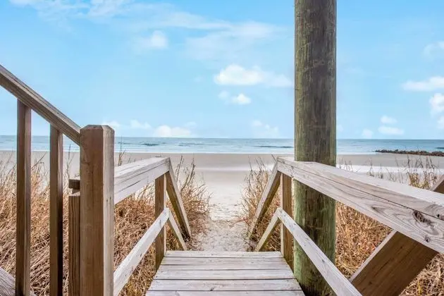 Poseidon By Avantstay On The Beach! Two Ocean Facing Balconies & Hot Tub - Plaj