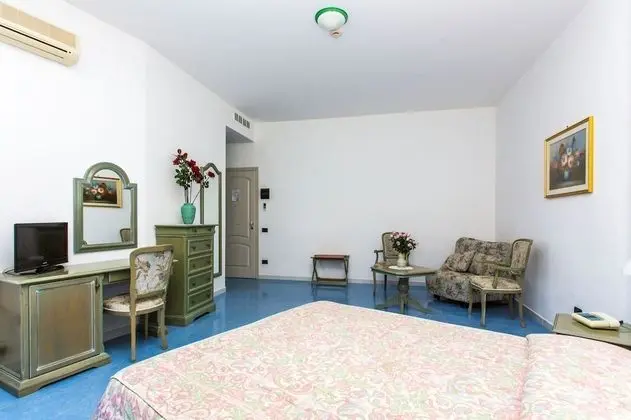 Hotel Poseidon - Oda