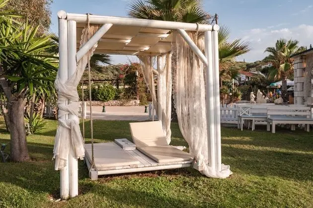 Villa Poseidon - Dış Mekan