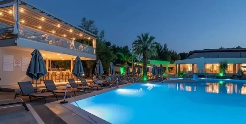 Poseidon Resort Hotel - Havuz