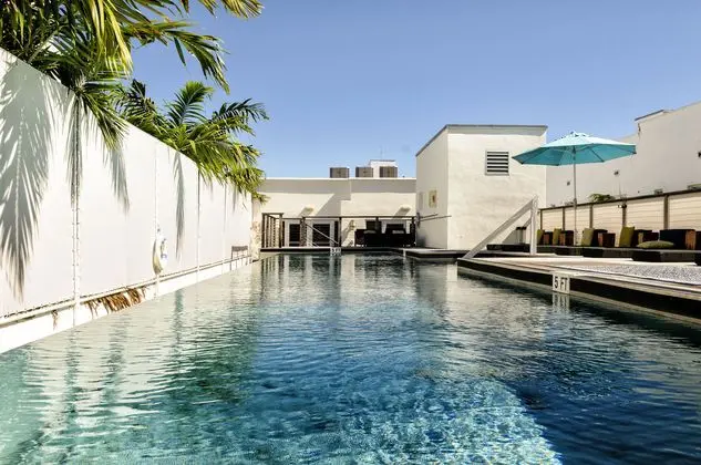 Posh South Beach Hostel, a South Beach Group Hotel
