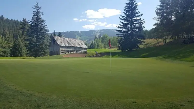 Poste Montane Lodge