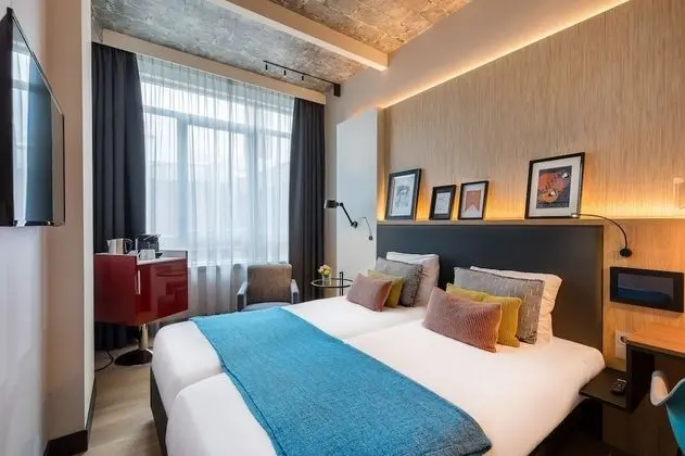 Postillion Hotel WTC Rotterdam - Oda