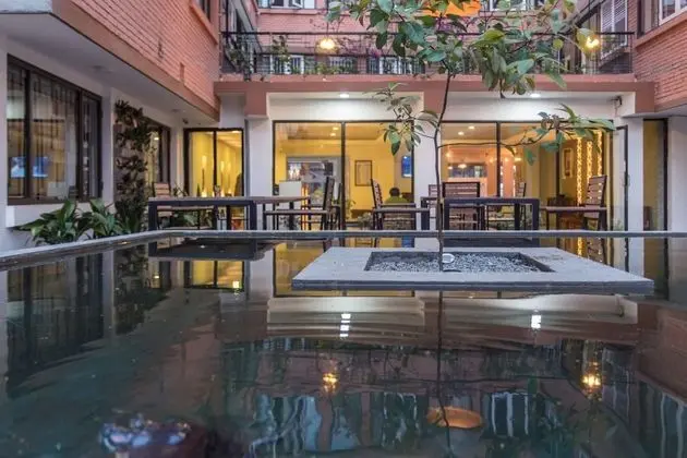 Potala Guest House - Havuz