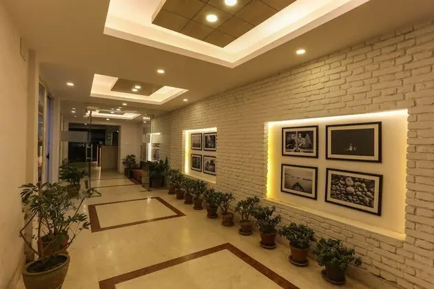 Potala Guest House - Lobi