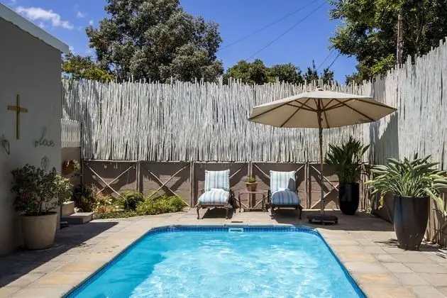 The Potting Shed Guest House - Havuz