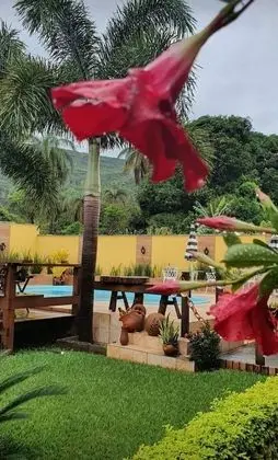 Pousada Flor de Lótus Cipó - Dış Mekan