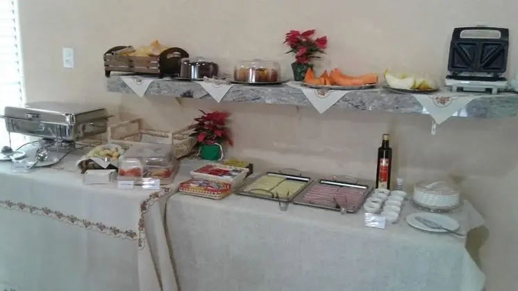 Pousada Recanto Solar dos Passaros - Yerinde Yemek