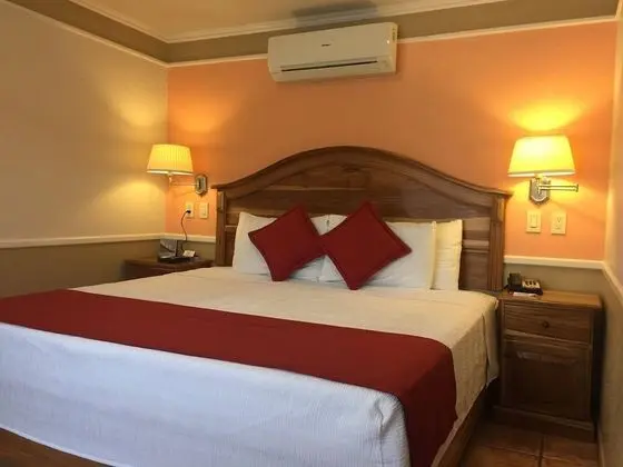 Prado Inn & Suites - Oda
