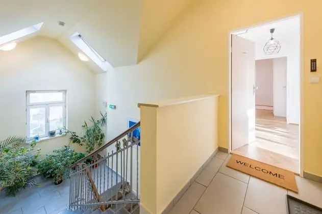 Prague 6 apartments - Lobi