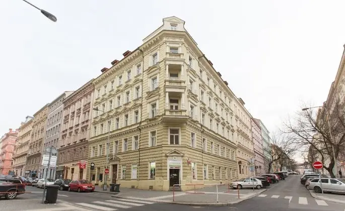 Prague Byt 20 Apartment - Dış Mekan