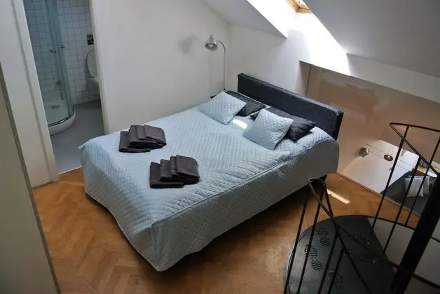 Prague Letna Apartments - Oda