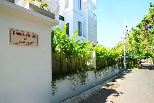 Villa Prana Jimbaran - Lobi