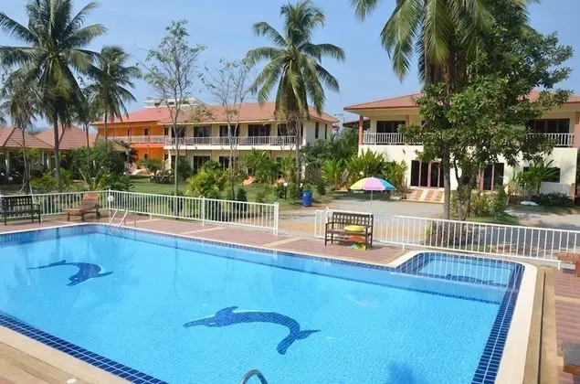 Pranmanee Beach Resort - Havuz