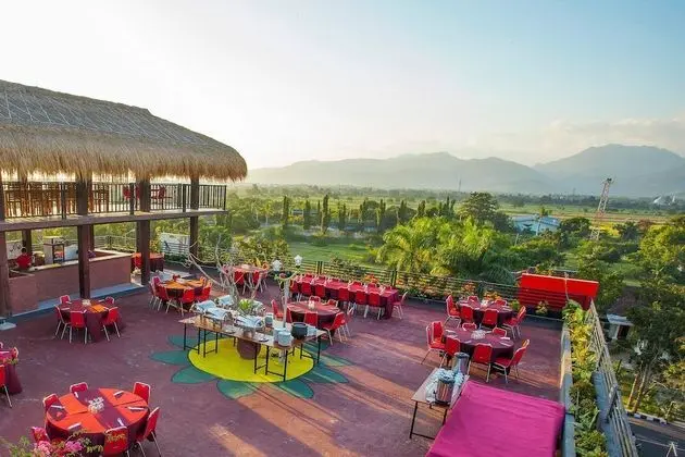 Pratama Hotel and Convention - Yerinde Yemek