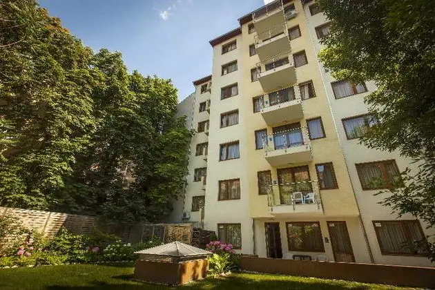 Prater Residence
