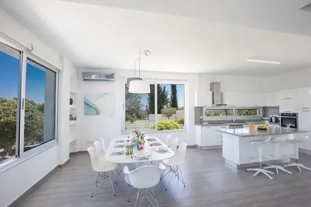 Villa Prcv614, Luxury 6bdr Protaras Villa With Pool and Panoramic Sea Views - Yerinde Yemek