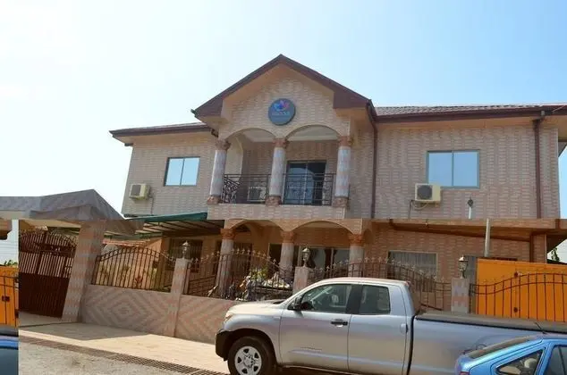 Precious Guest lodge