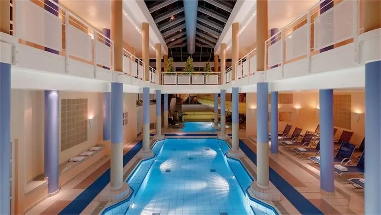 Precise Resort Marina Wolfsbruch - Havuz