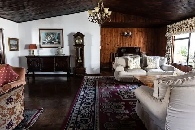 PREMIER HOTEL HIMEVILLE ARMS