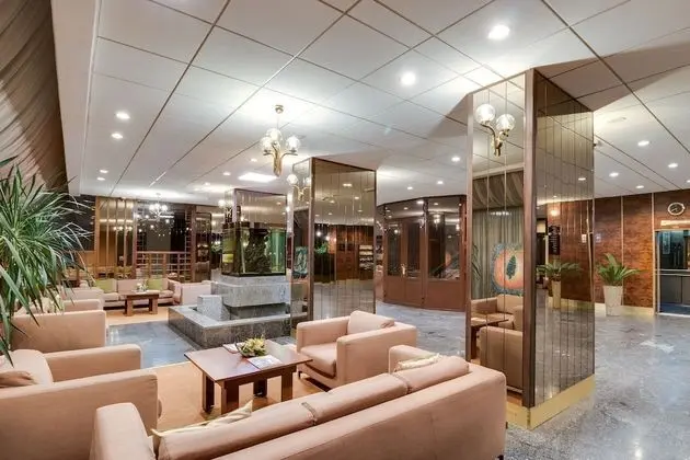 Premier Hotel Lybid - Lobi