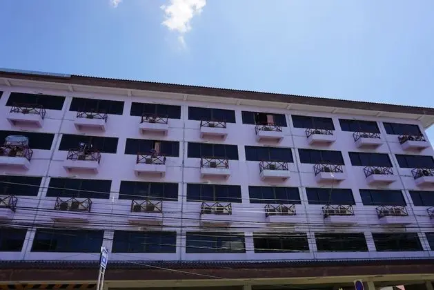 Premier Hotel Nakhonsithammarat - Dış Mekan
