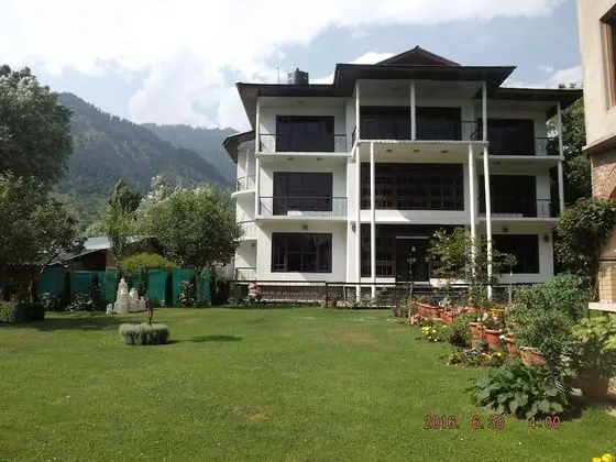 Premier Pahalgam
