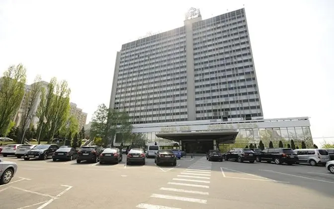 Premier Hotel Rus - Genel