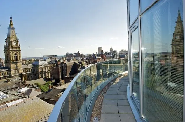 PREMIER SUITES Liverpool - Dış Mekan