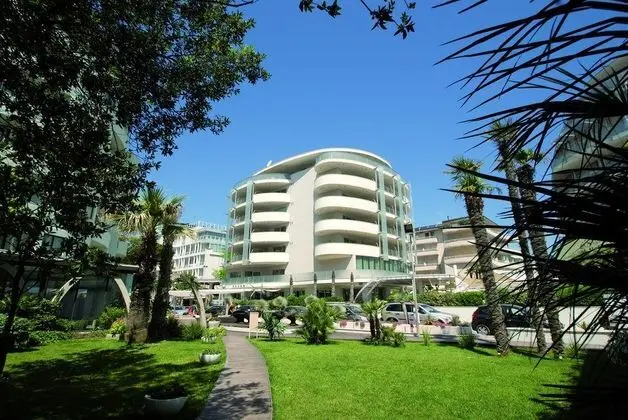 Hotel Premier & Suites - Premier Resort