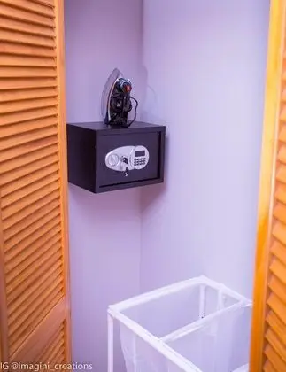 Premier Taylormade Apartment Kingston - Oda