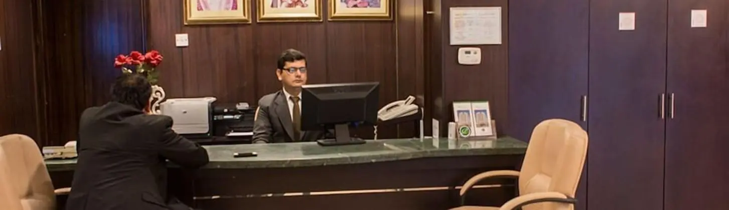 Premiere Hotel Apartments - Lobi