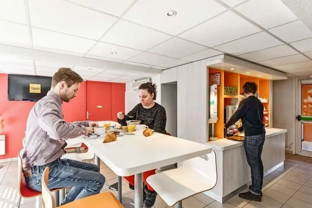 PREMIERE CLASSE BORDEAUX NORD LAC