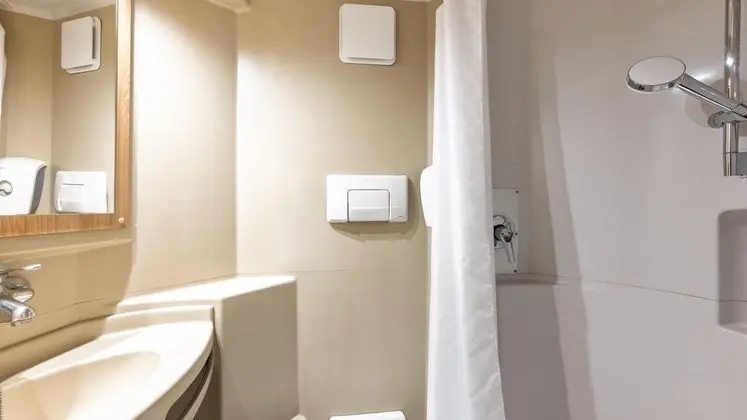 Premiere Classe Bourges (6 kms du centre-ville) - Banyo Özellikleri