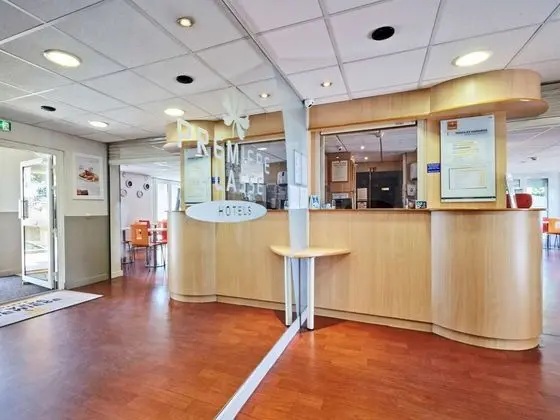 Hotel Première Classe Cergy Saint Christophe - Lobi