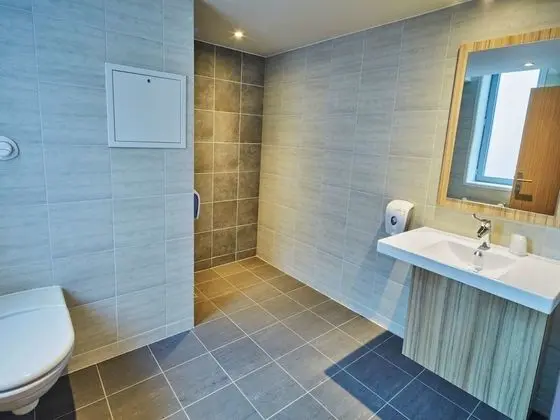 Premiere Classe Clermont Ferrand Centre - Banyo Tipleri