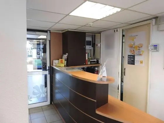 Première Classe Conflans-Sainte-Honorine - Lobi