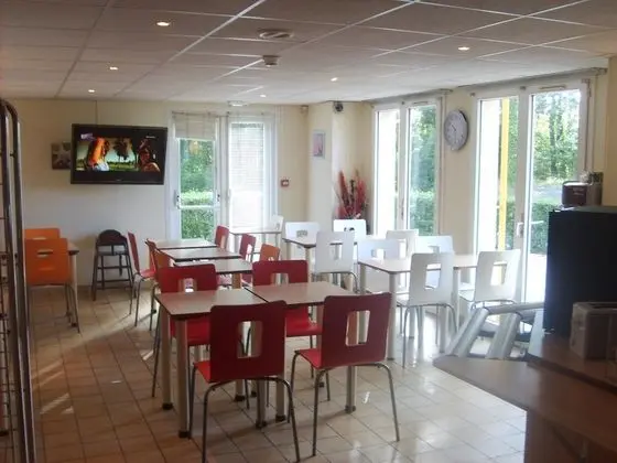 Premiere Classe Dunkerque Sud - Loon Plage - Yerinde Yemek
